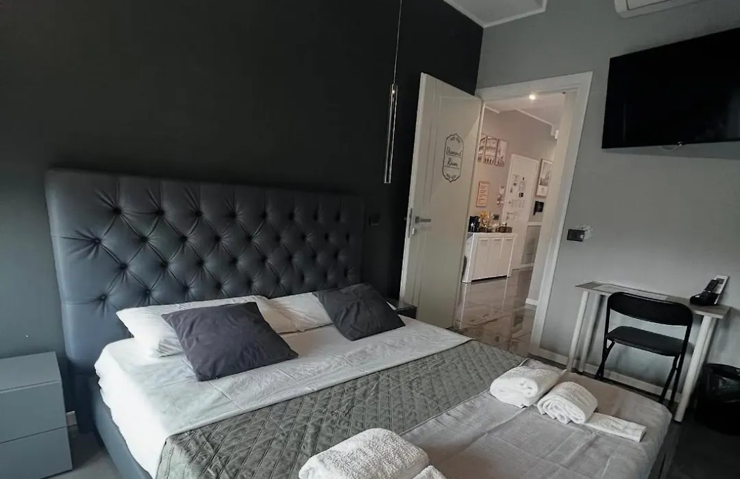 Jubilee Totta Rome Apartment-1